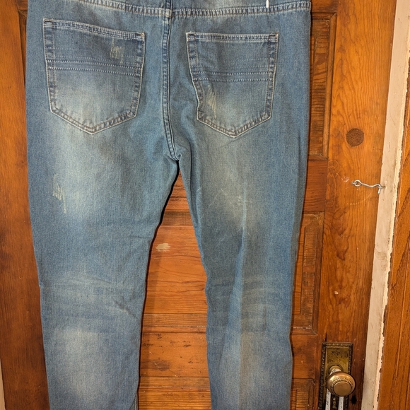 Blue and Red Slim Jeans with Distressed Style - Picture 4 of 8